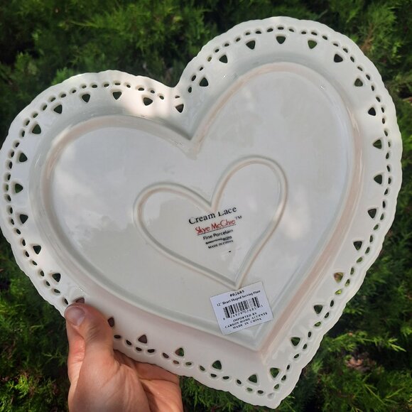 EUC Sky Mcghie Creamy Lace Heart Plate Platter 12" Fine Porcelain White STUNNING - Picture 3 of 7